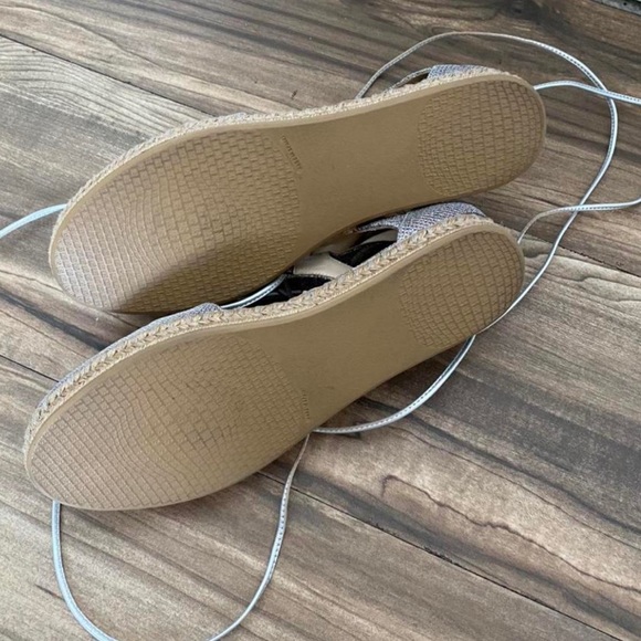 Stuart Weitzman Flat - Picture 3 of 4